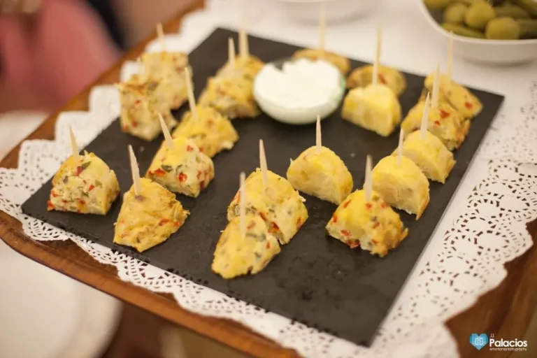 aperitivos de barbacoa al aire libre 2 768x512